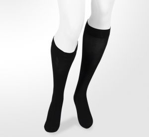 Sigvaris Mens Casual Cotton 186C A Khaki Knee-High Compression Socks